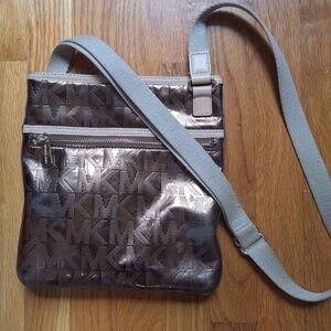 Michael Kors Crossbody Purse